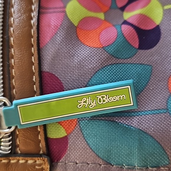 LILY BLOOM floral crossbody bag - Picture 8 of 16